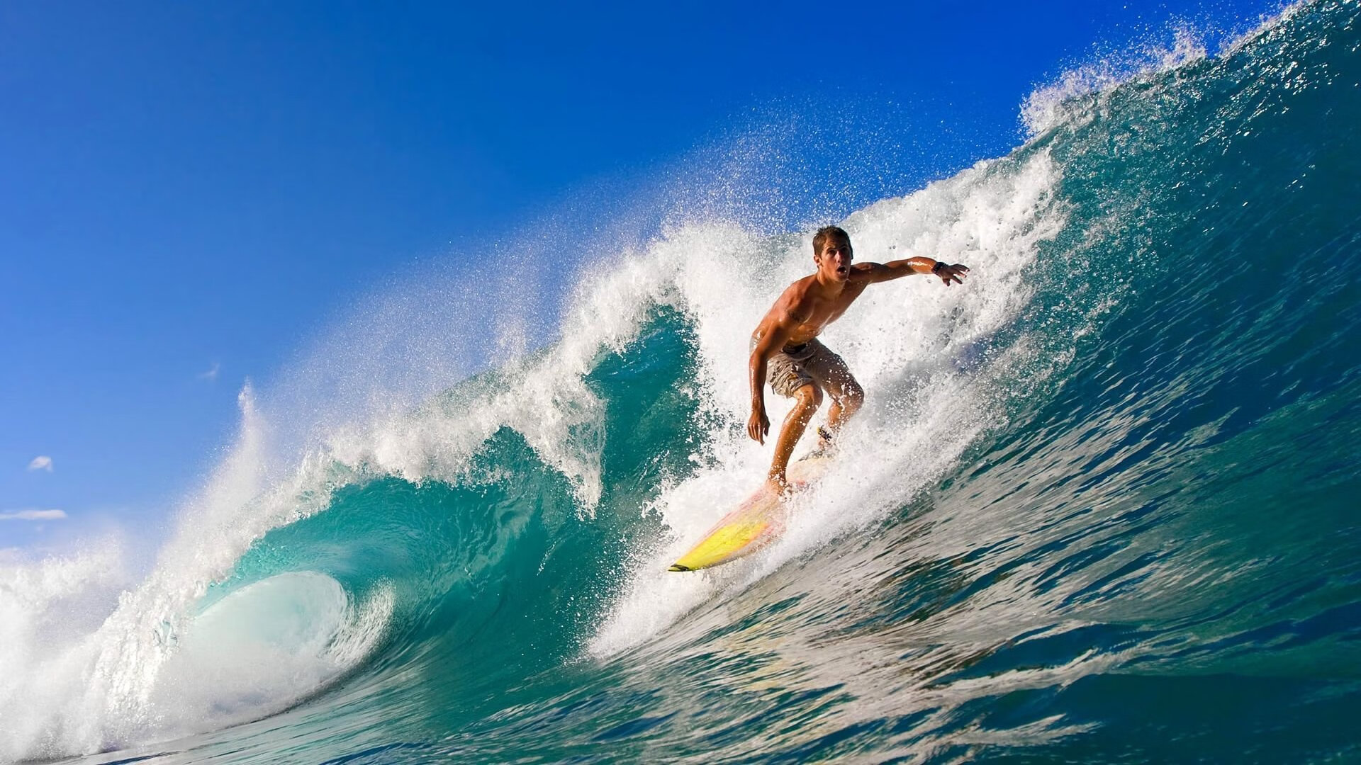 中国青少年的篮球梦想展现——走进乡村的篮球赛火热进行，乡村篮球队